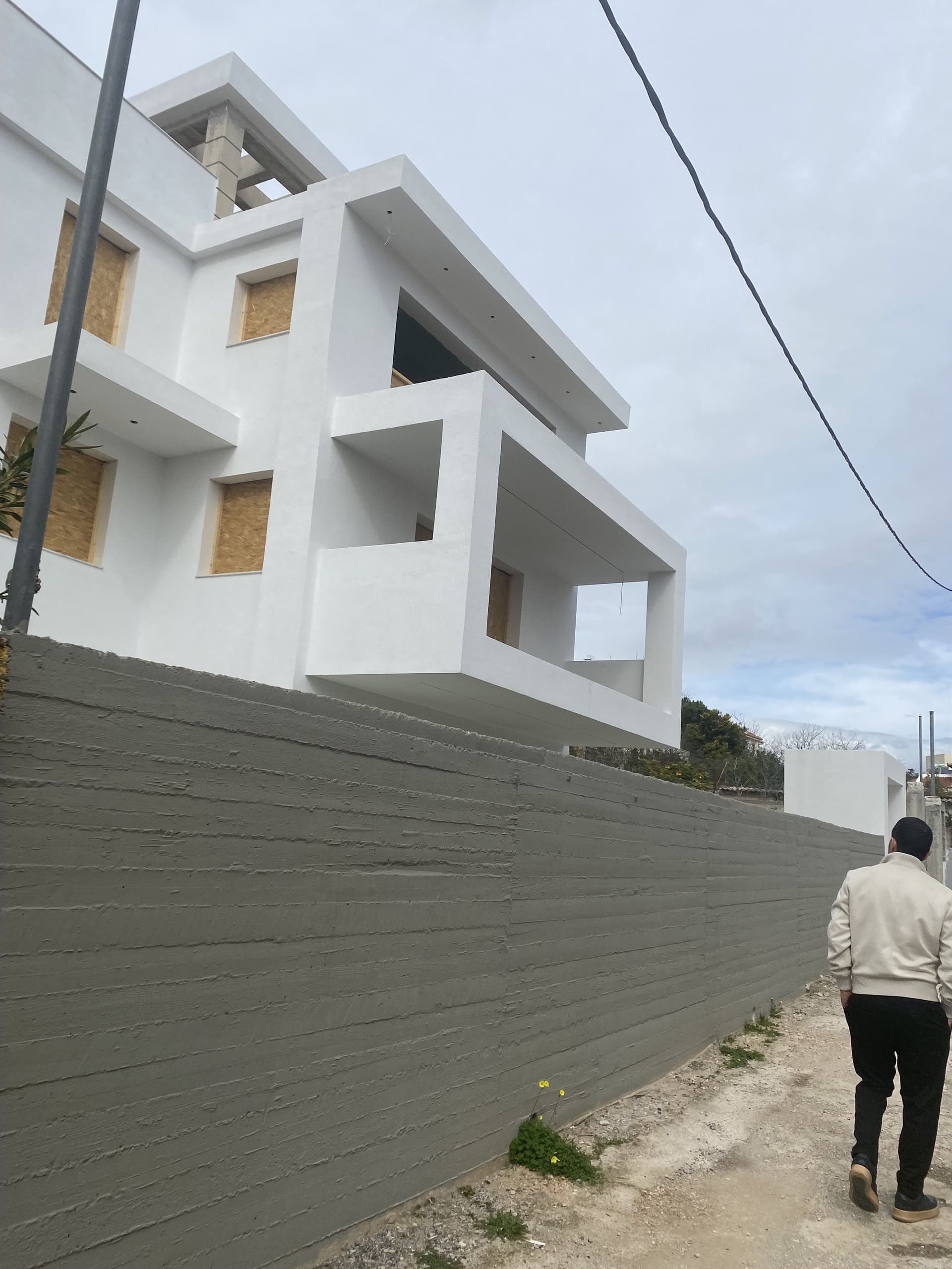 Πραγματικό έργο Ftiaksto — ανακαίνιση σπιτιού